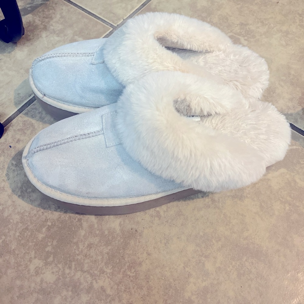 Slippers